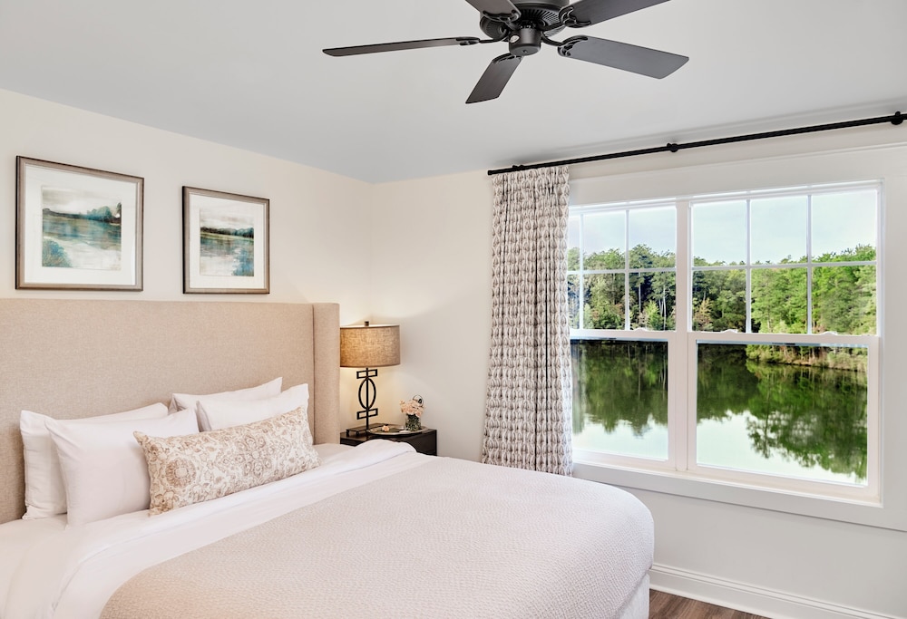 Deluxe Villa, 3 Bedrooms, Lake View