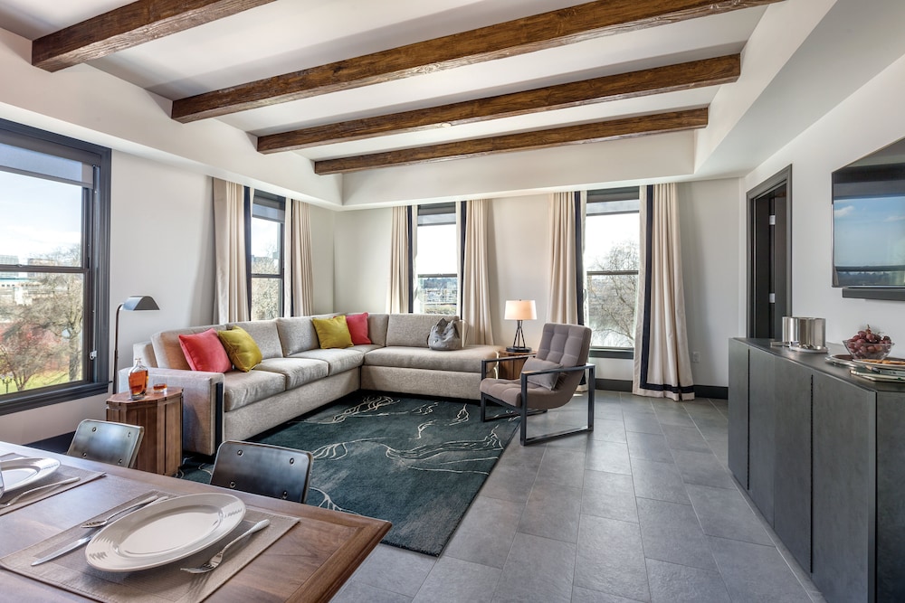 Presidential Condo, Multiple Beds, Non Smoking, Kitchen (2 Bedrooms)