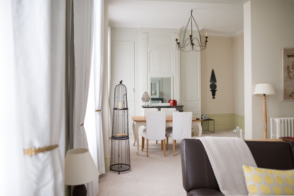 Family Apartment (Charles V)