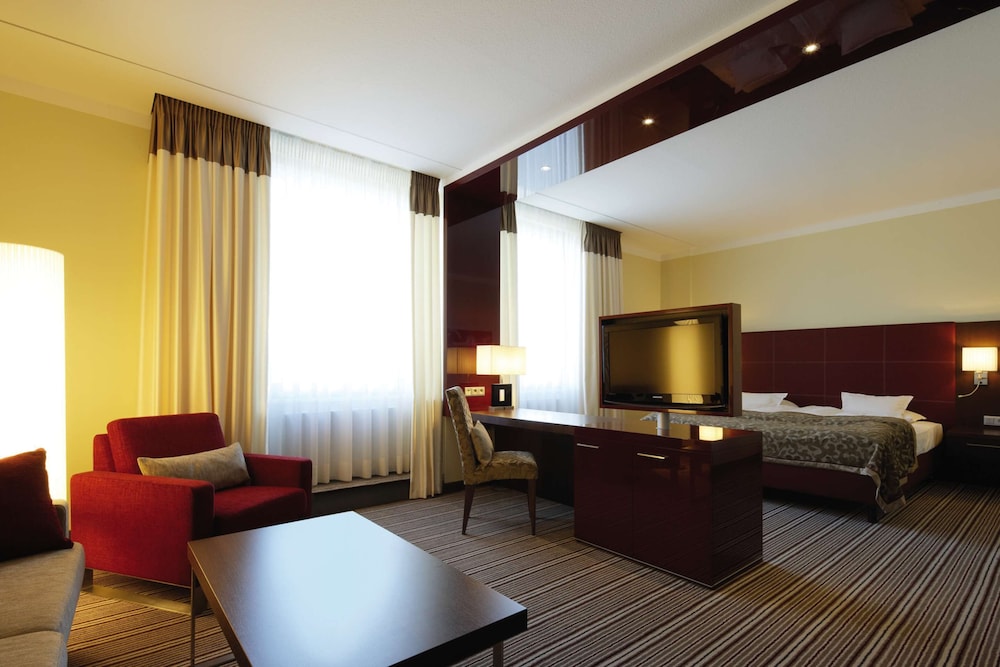 Executive Suite (Junior)