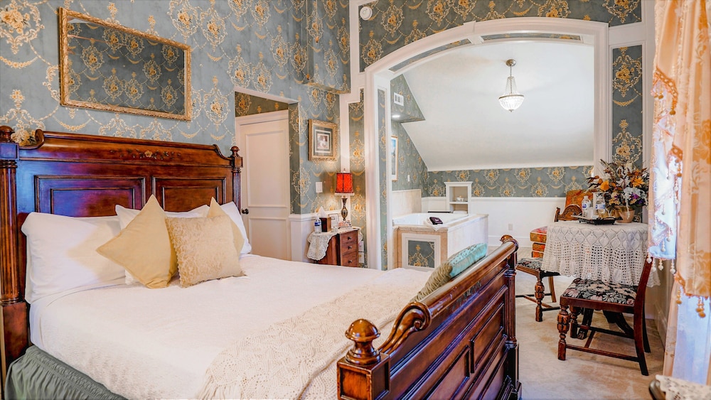 Sundance Spa Suite