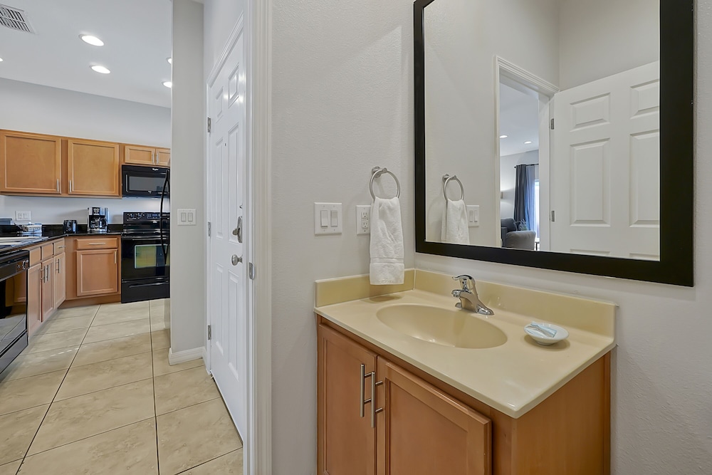 Standard Townhome, 2 Bedrooms, Hot Tub - Photo 29