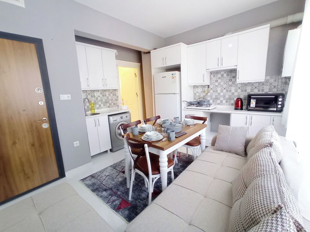 Luxury Apartment photo 3