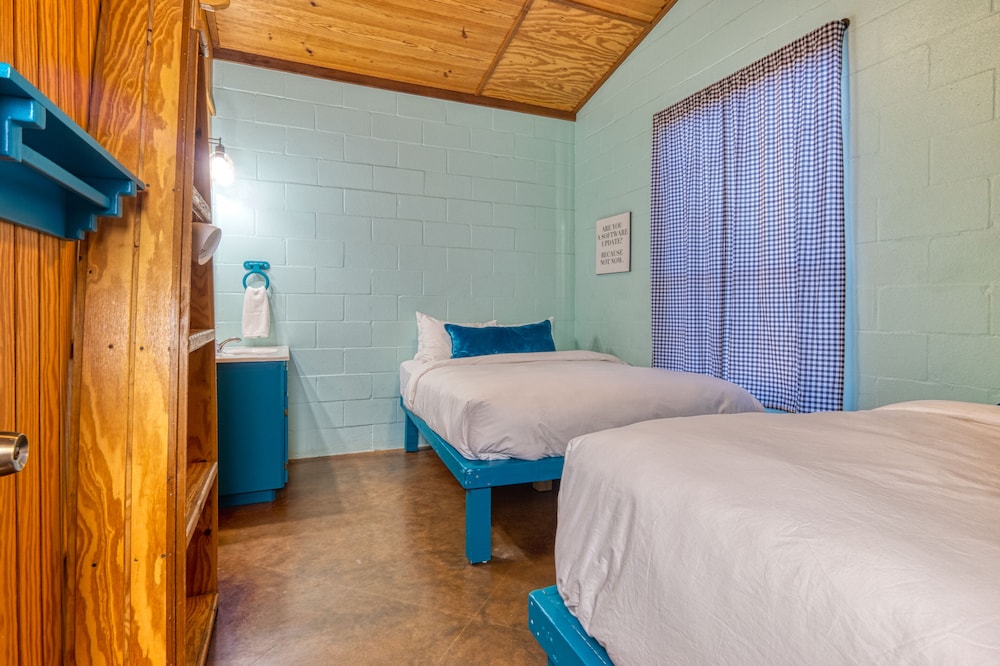 Deluxe Cabin photo 1
