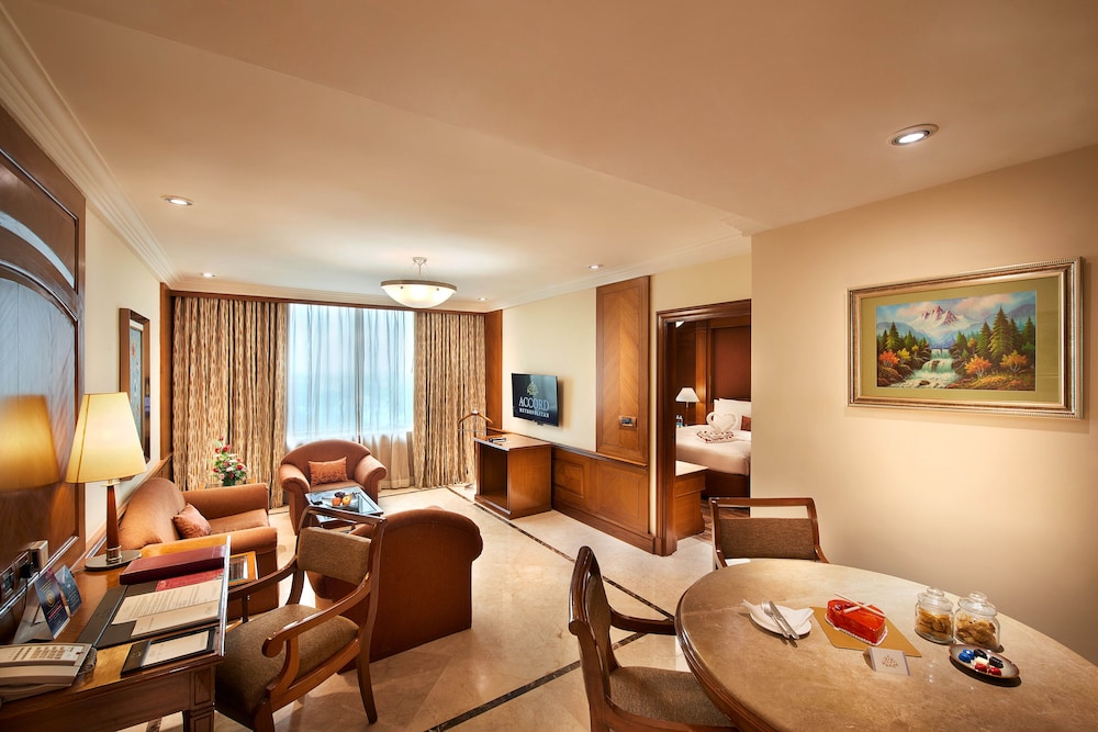 Deluxe Suite