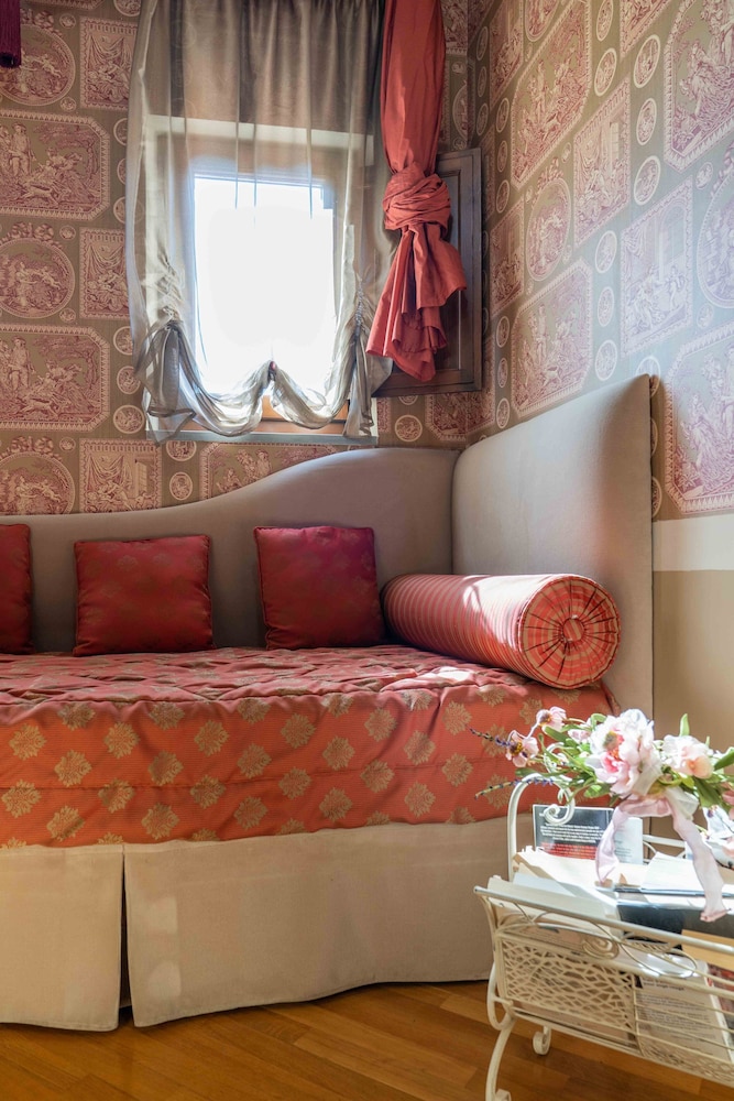 Junior Suite - Photo 4
