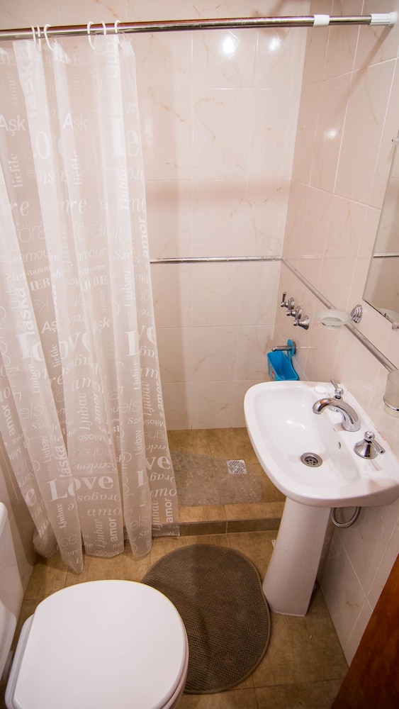 Standard Cabin (2-3 Pax) photo 2