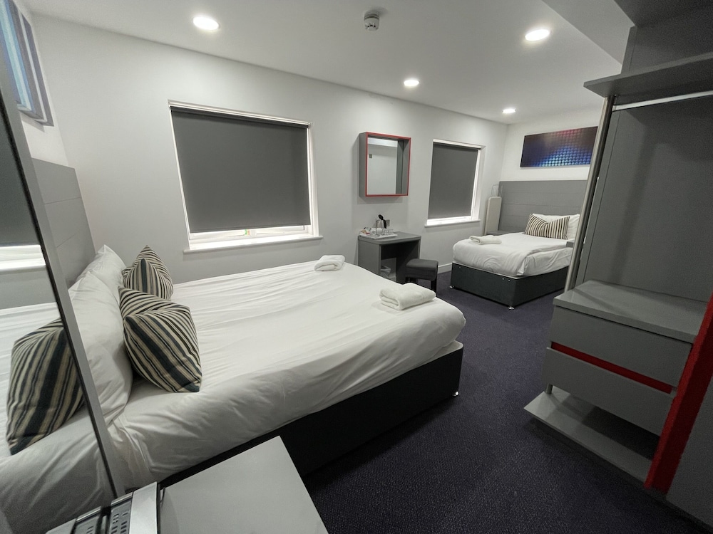 Triple Room, Ensuite - Photo 3