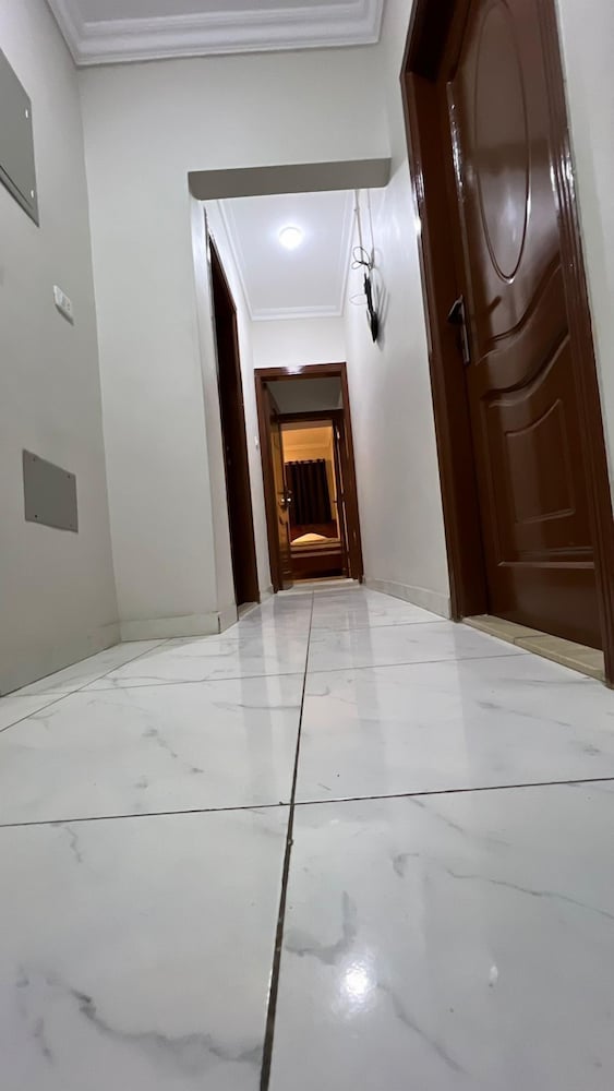 Economy Triple Room - Photo 4