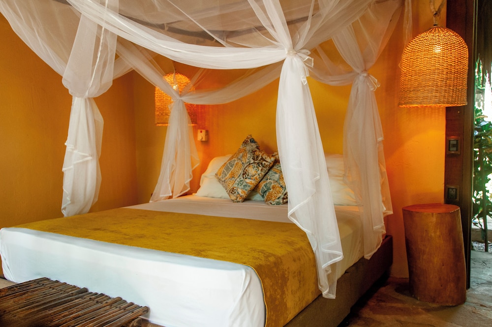 Romantic Cabin - Photo 1