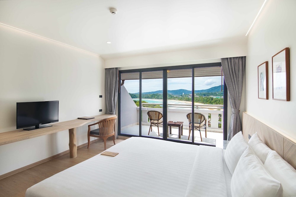 Deluxe Room, Sea View - Photo 1