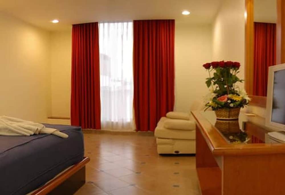 Standard Room - Photo 3