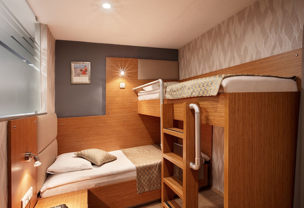 Family Suite photo 2