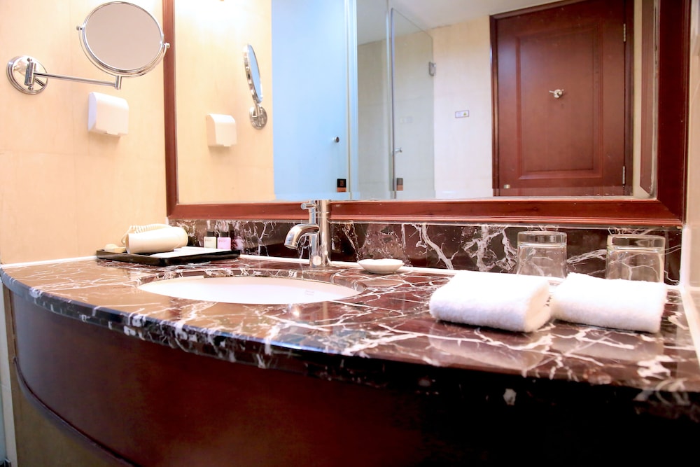 Deluxe Twin Room photo 2