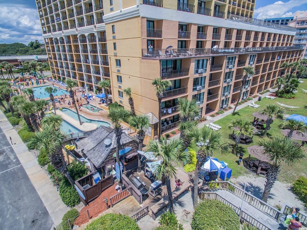 Stunning Oceanfront View! Heart Of The Golden Mile, Photo 20
