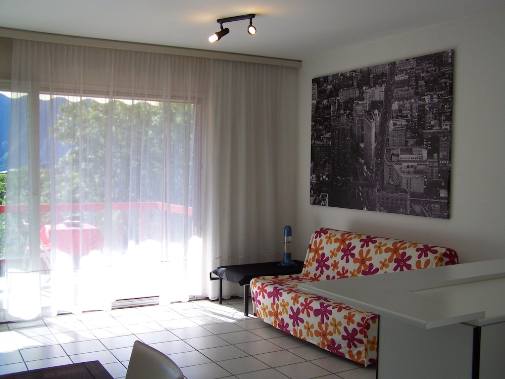 Deluxe Apartment, 2 Double Beds, Non Smoking, Lake View (openspace)