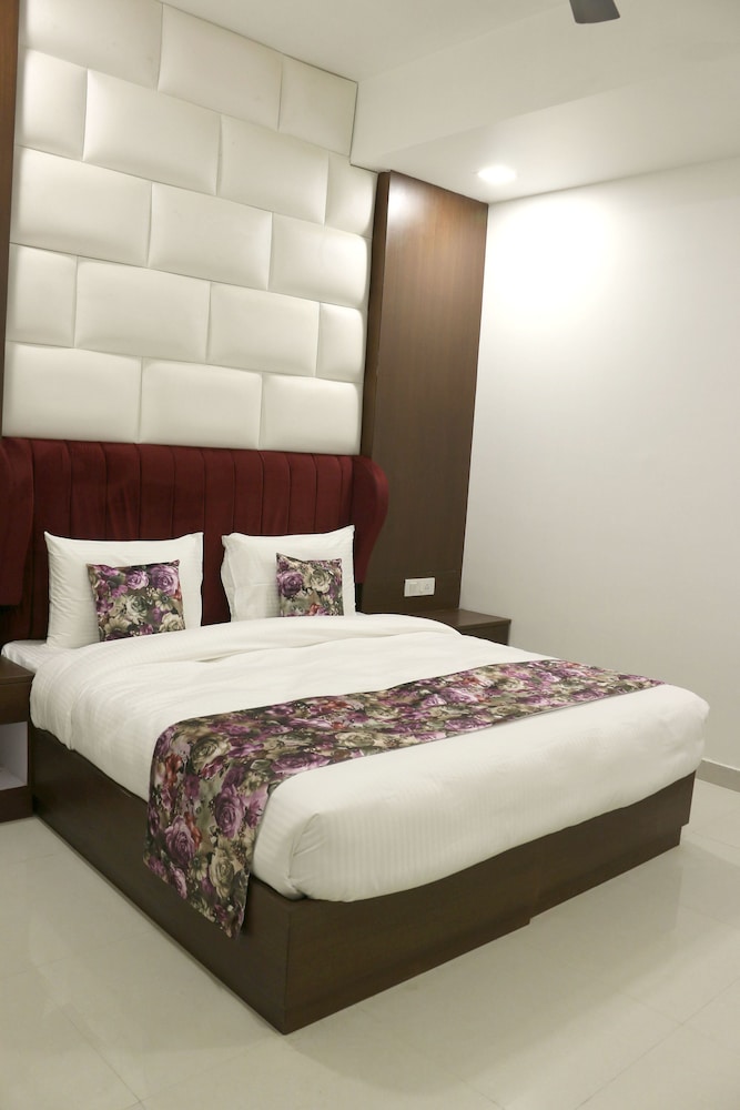 Standard Double Room, 1 Double Bed, City View photo 1