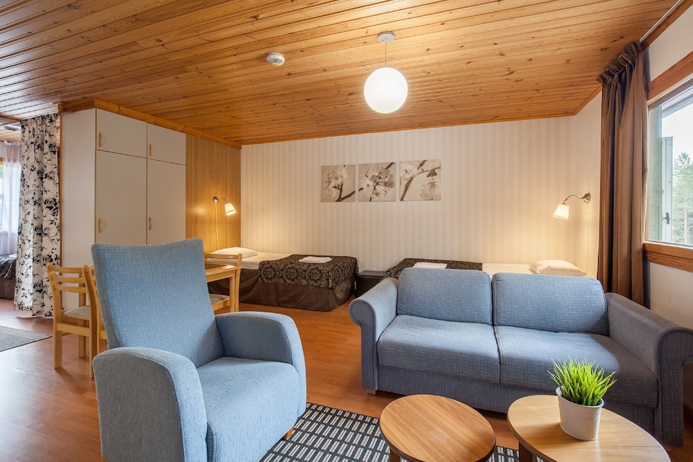 Family Room photo 1