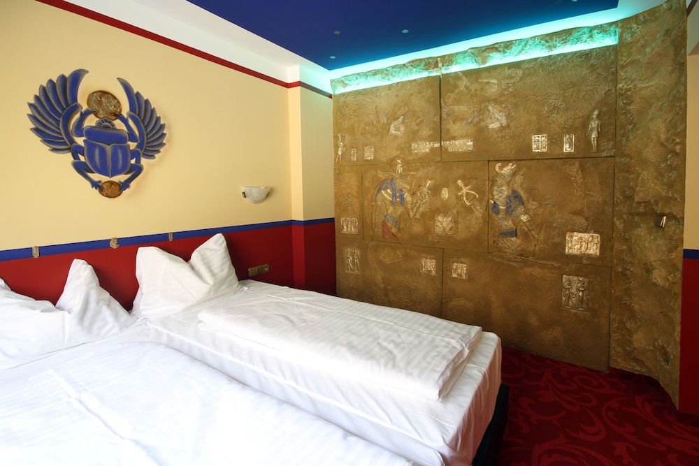 Standard Double Room photo 2