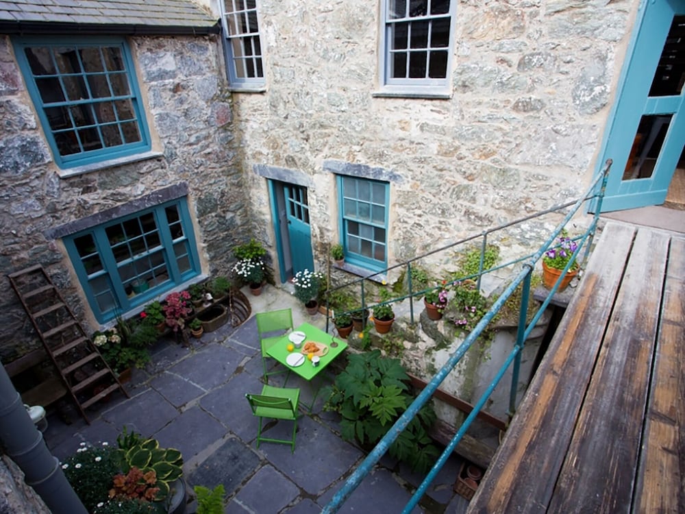 Cottage photo 1