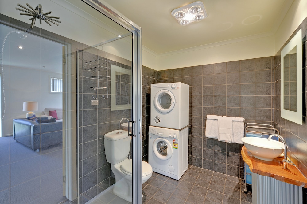 Standard Double or Twin Room, 1 Bedroom, Non Smoking, Kitchen (Apartment 2) photo 3