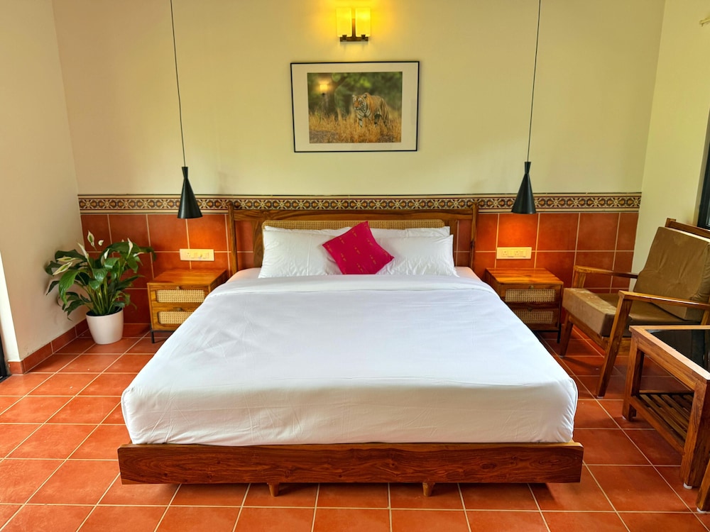 Deluxe Double Room, Balcony, Mountain View