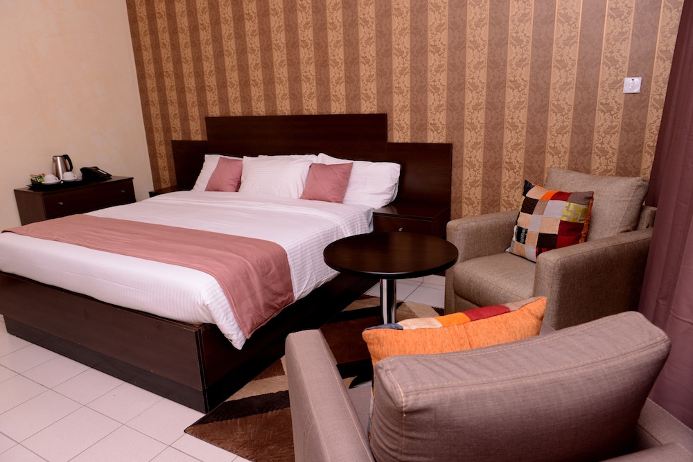 Classic Room, 1 Queen Bed, Accessible, City View photo 1