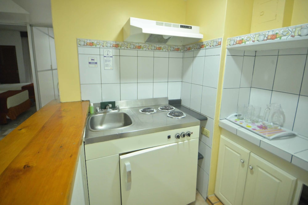 Suite - Photo 6