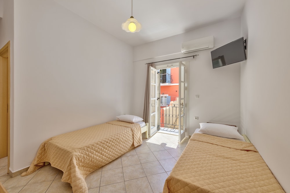 Family Apartment, Balcony