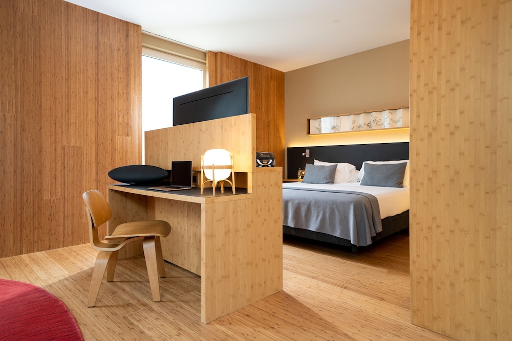 Grand Suite, Private Pool, City View photo 2