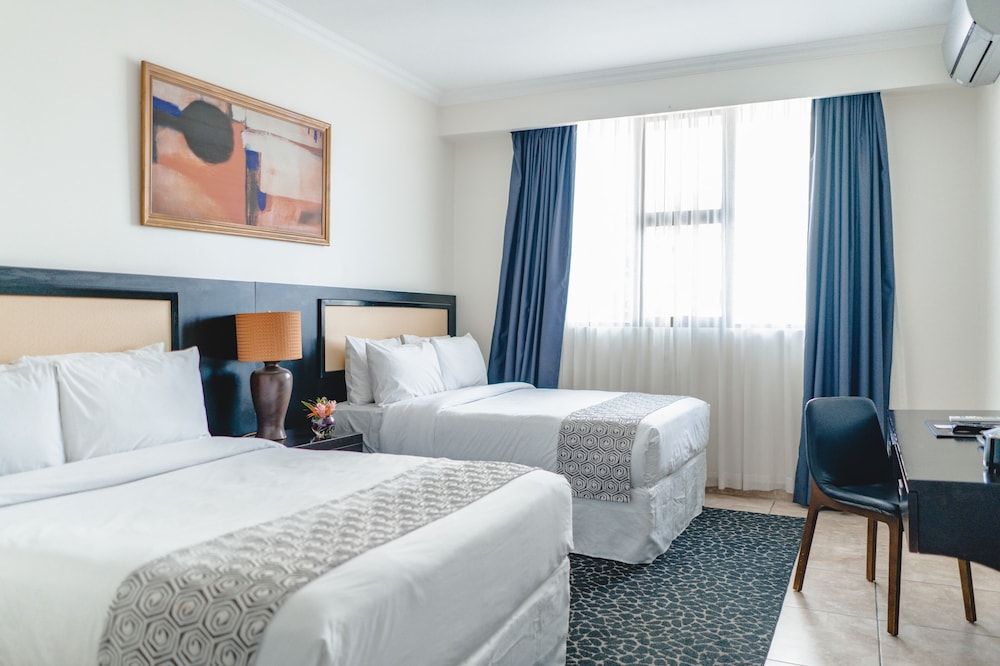 Standard Double Room, 2 Double Beds photo 1