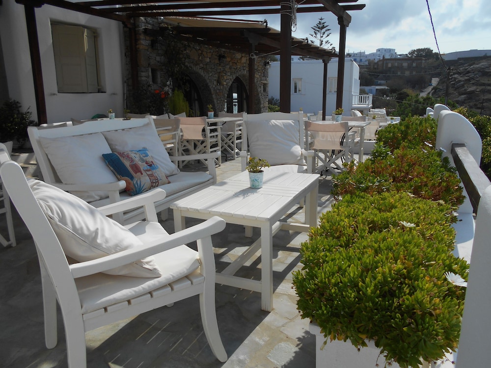 Traditional Room, Partial Sea View photo 2