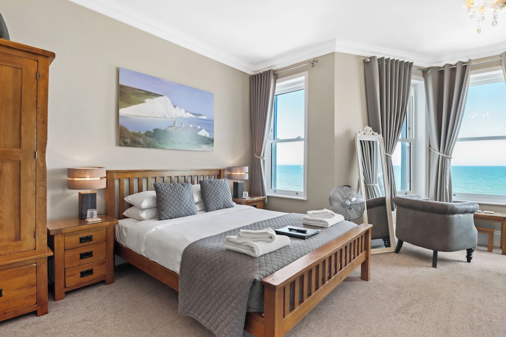 Family Room, Sea View (2nd floor)