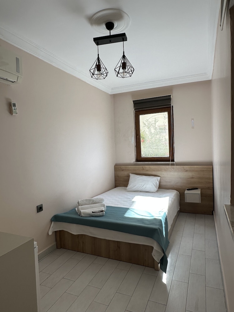 Basic Room photo 1