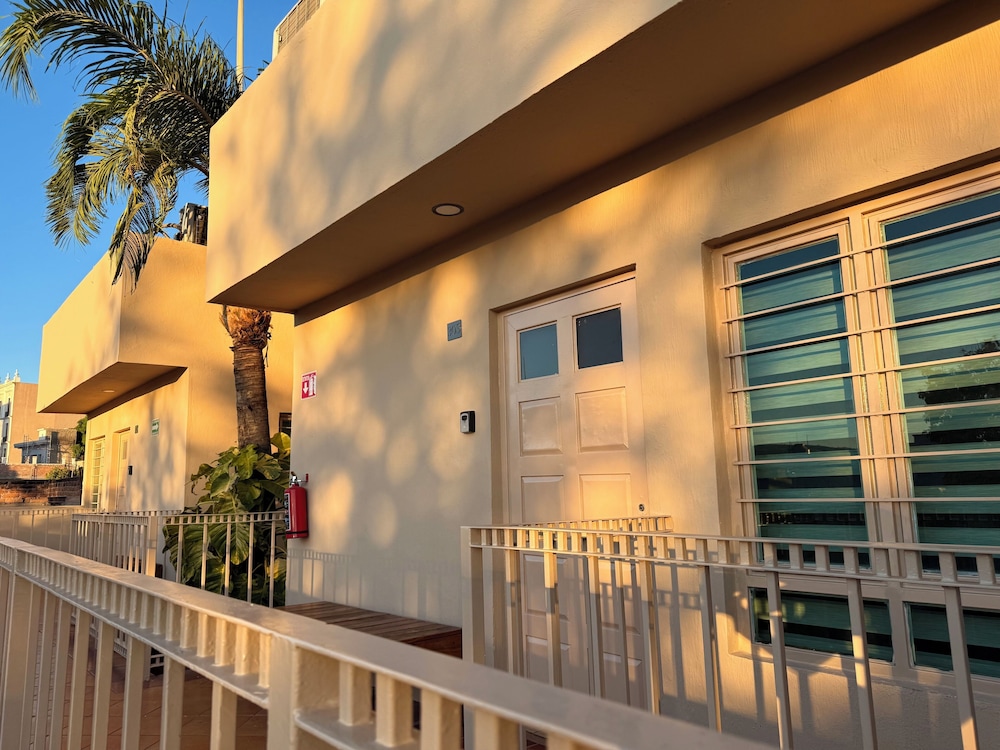 Signature Villa, Balcony, Courtyard View