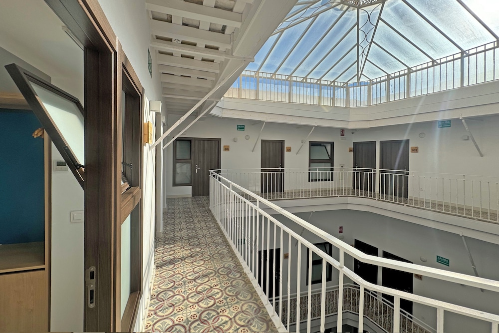 Basic Triple Room - Photo 8