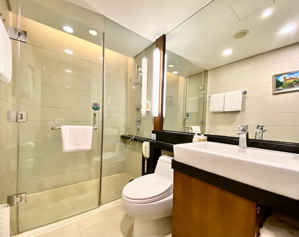 Premium Room - Photo 8