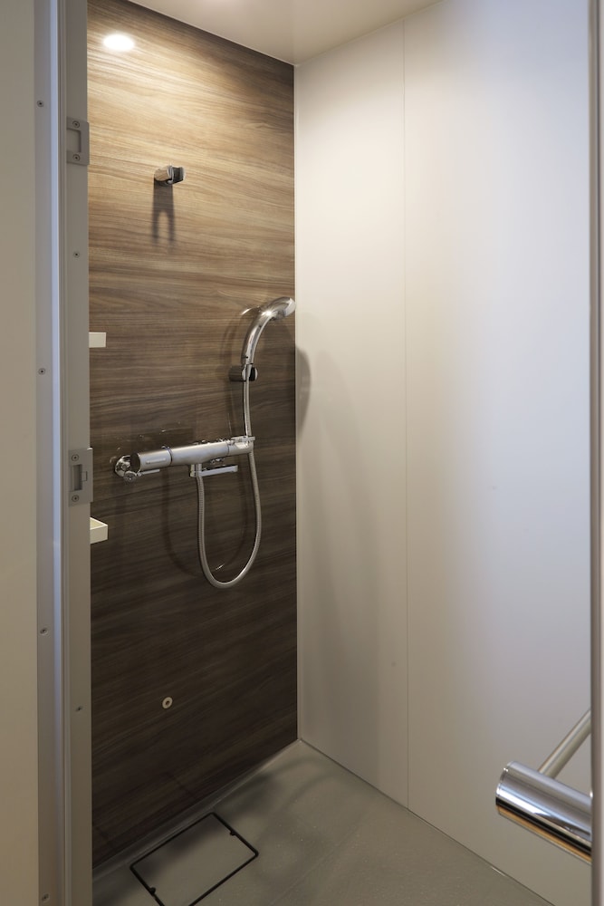 Basic Double Room, Non Smoking (No Window) - Photo 2