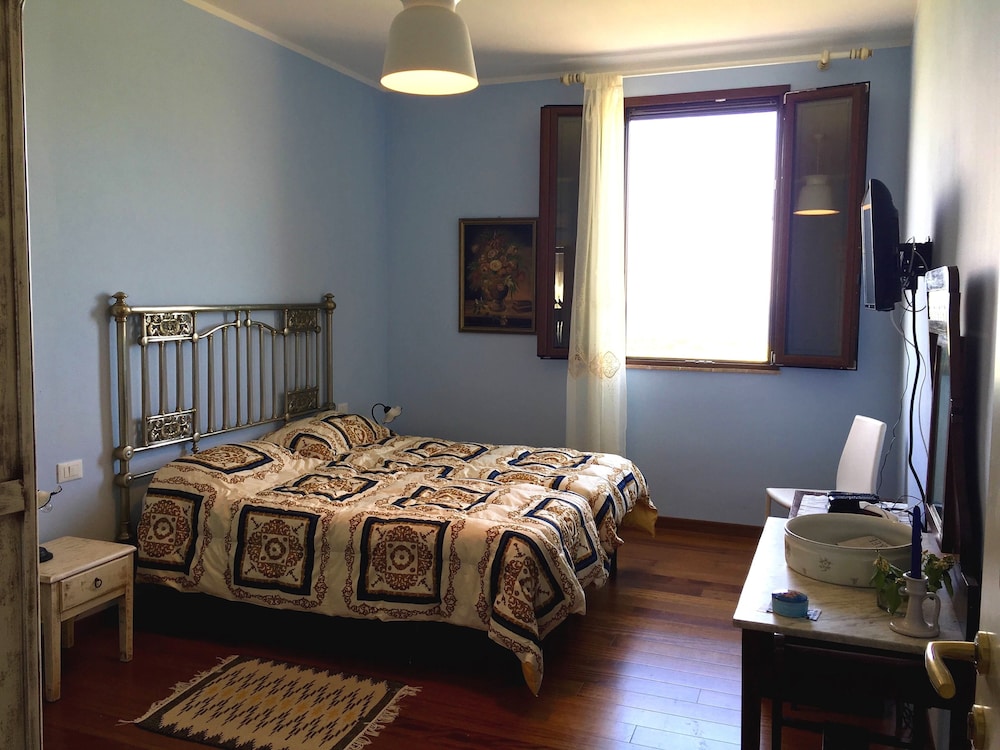 Double or Twin Room, Sea View