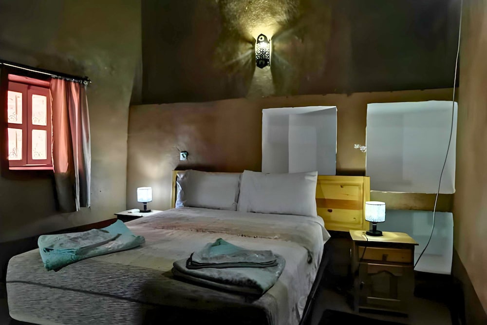 Traditional Room photo 2