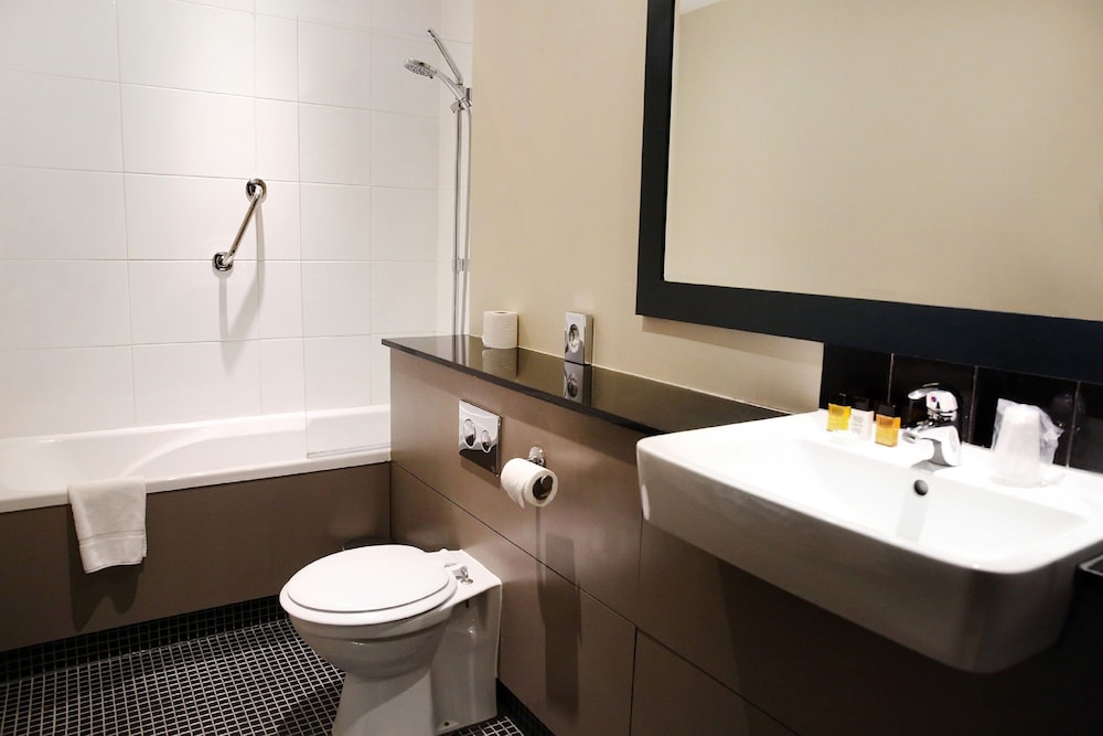 Deluxe Double Room, 2 Twin Beds - Photo 2