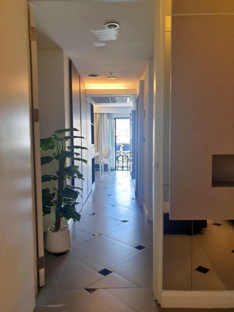 Family Room, 2 Bedrooms, City View photo 1