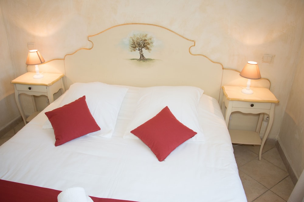 Standard Double Room, 1 Queen Bed photo 2