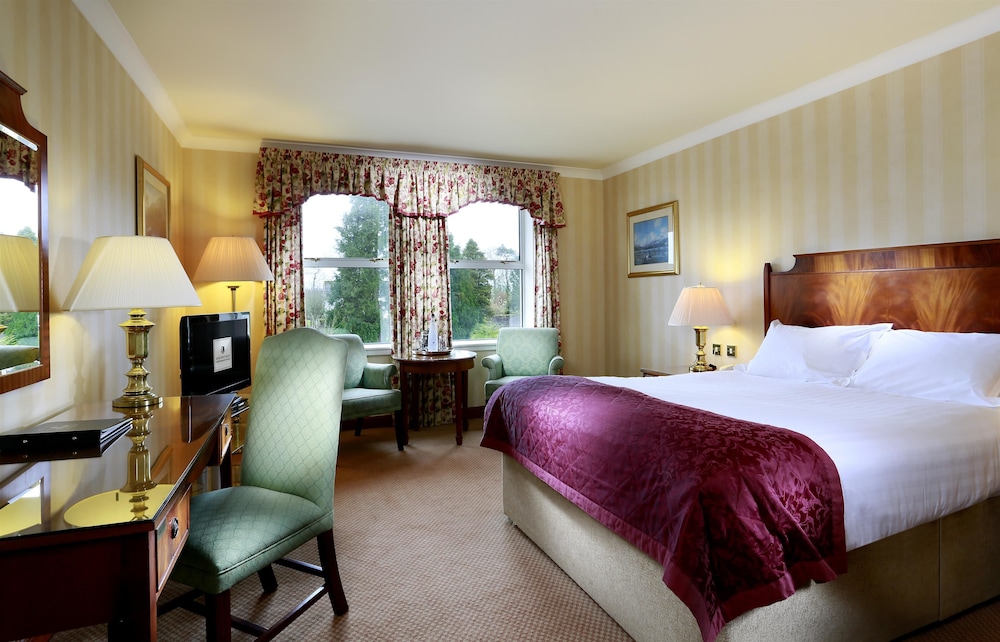 Standard Room, 1 King Bed (Standard King) - Photo 1