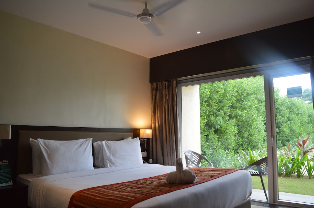 Hazel Suite photo 3