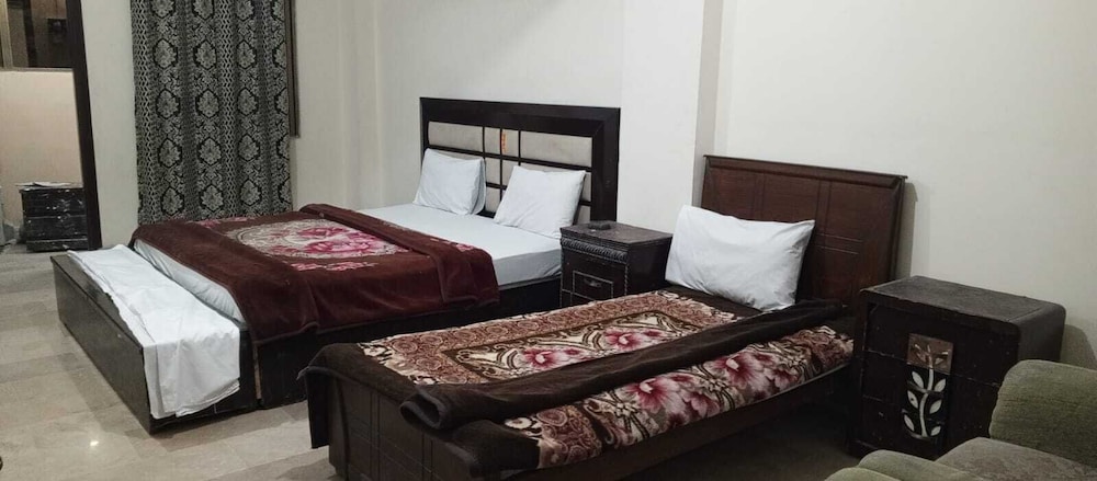 Standard Double Room - Photo 1