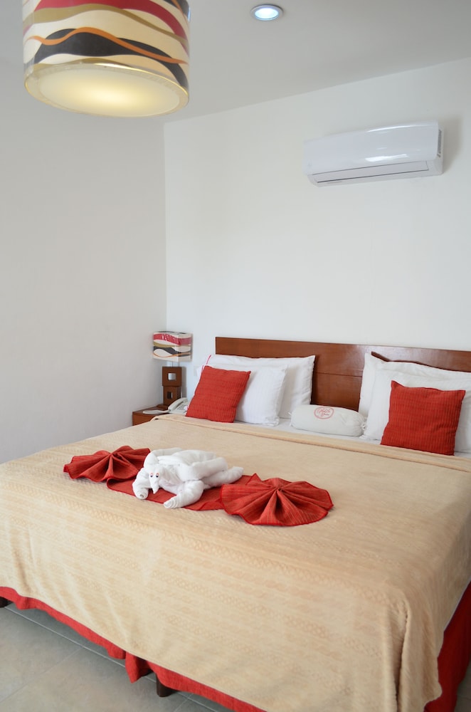 Basic Double Room, 1 Queen Bed photo 3