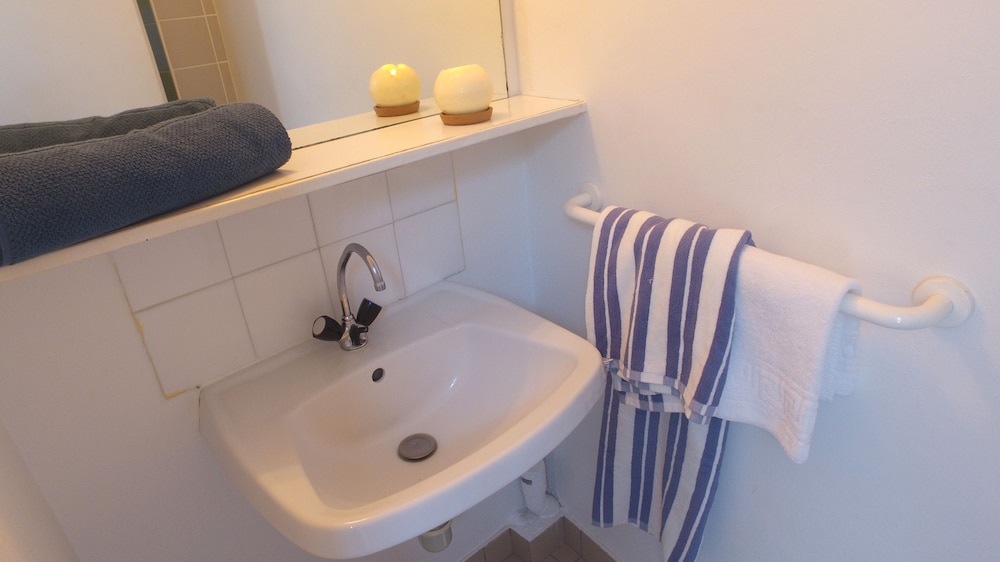 Cottage, 2 Bedrooms, Ocean View (4pers) photo 3