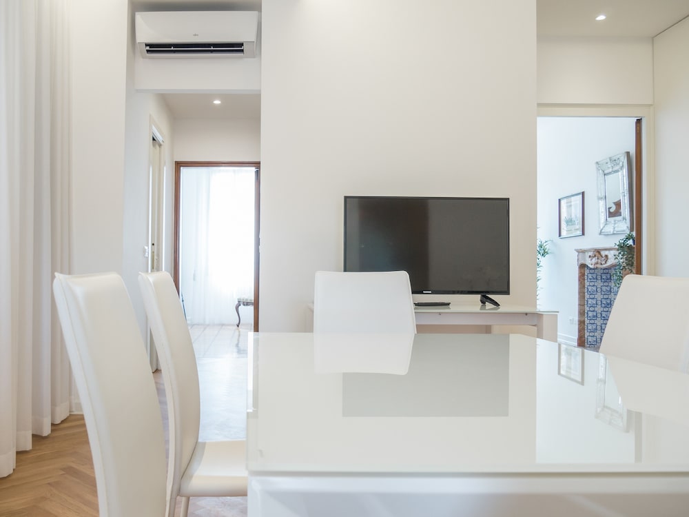 Panoramic Apartment, 2 Bedrooms (Check-in online) photo 3