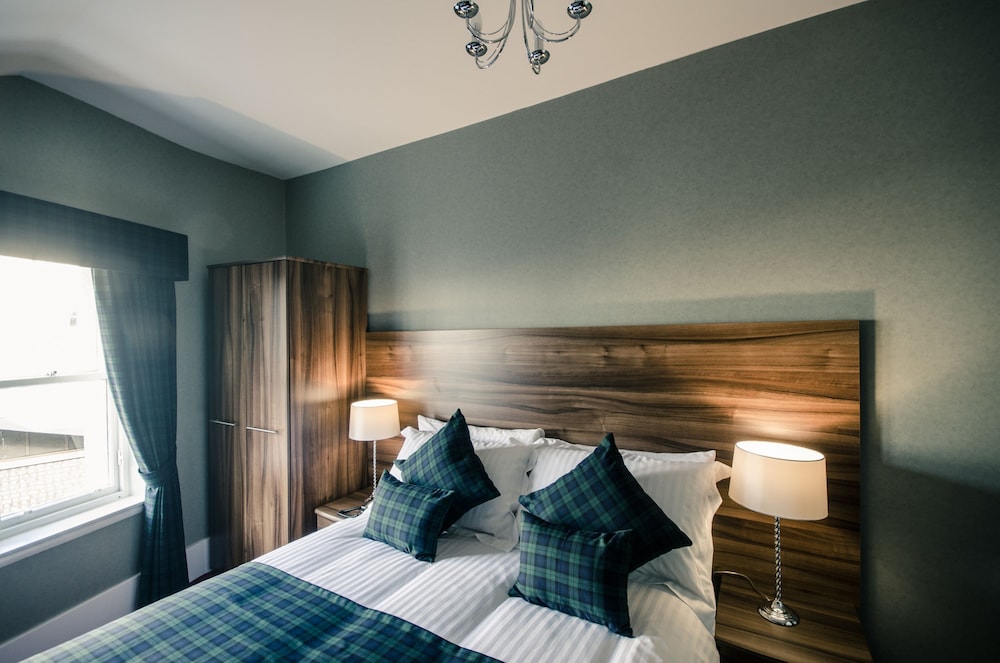 Standard Double Room - Photo 13